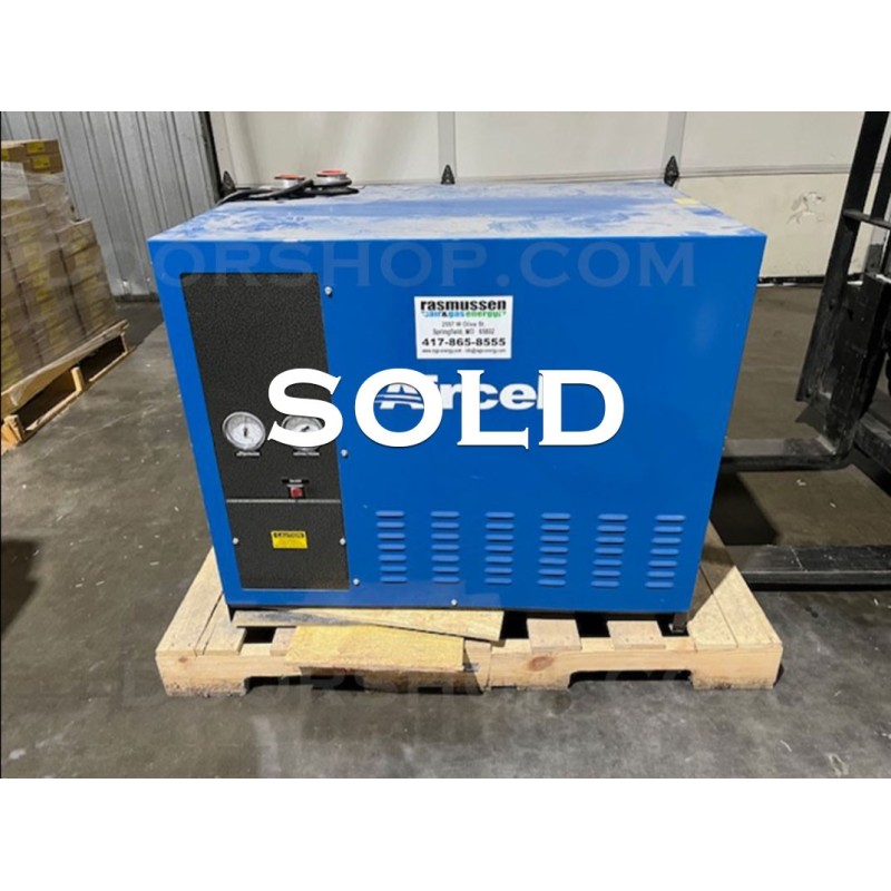 Saylor-Beall Compressor and Aircel Air Dryer