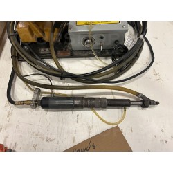DTI 5000 Automatic Screwfeeder for Vertical Door Machines