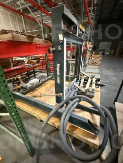Norfield Magnum Loader